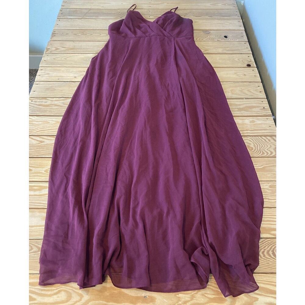 Birdy Grey Sleeveless Ball Gown Size XL Women’s Maroon